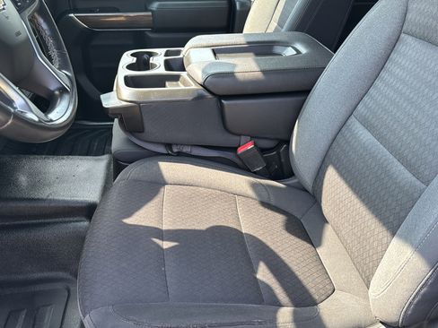 Used 2022 Chevrolet Silverado 2500 LT w/ Convenience Package AWD/4WD image 21
