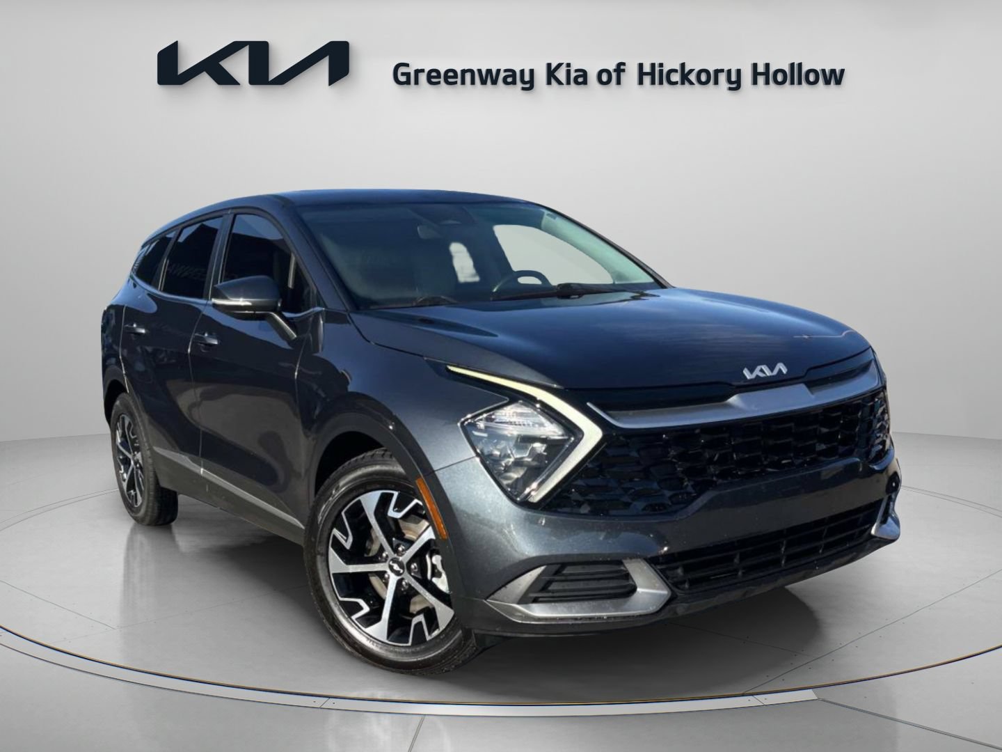 Used 2023 Kia Sportage EX FWD image 1
