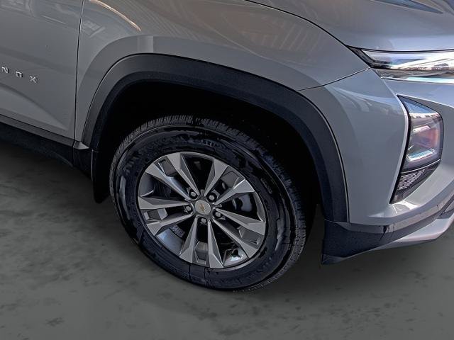 New 2027 Chevrolet Equinox LT FWD image 16