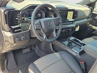 New 2026 Chevrolet Silverado 1500 ZR2 w/ Dark Appearance Package AWD/4WD video 3