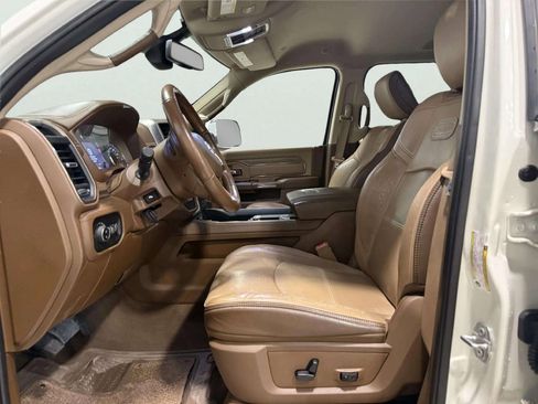 Used 2020 RAM 3500 Limited image 13