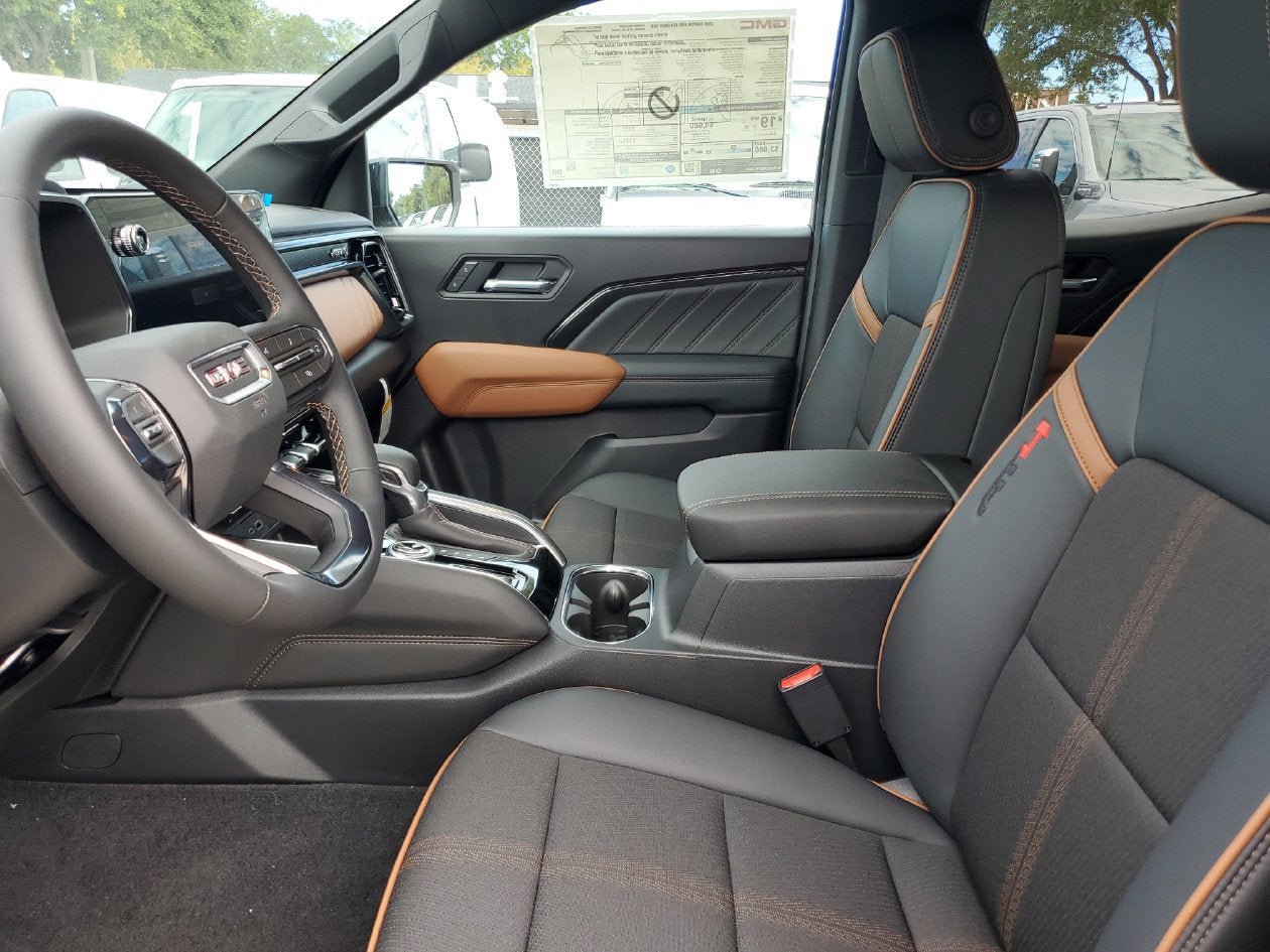 New 2026 GMC Canyon AT4 AWD/4WD image 19