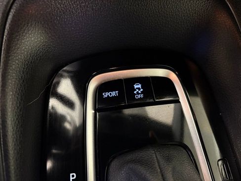 Used 2022 Toyota Corolla XSE image 33