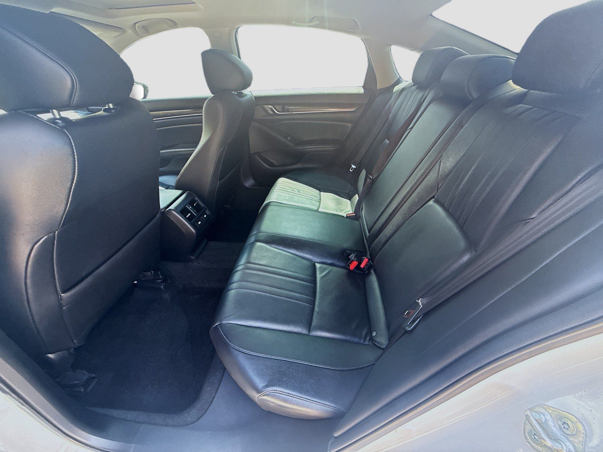 Used 2021 Honda Accord EX-L image 21