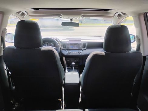 Used 2014 Toyota RAV4 XLE AWD/4WD image 55