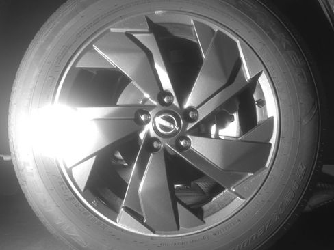 Used 2025 Nissan Rogue SV FWD image 16