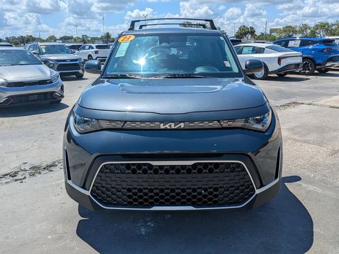 Certified 2023 Kia Soul LX w/ LX Technology Package FWD image 2
