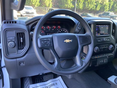 Used 2026 Chevrolet Silverado 1500 W/T w/ WT Value Package RWD image 17