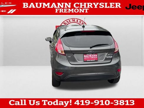 Used 2018 Ford Fiesta SE w/ Cold Weather Package FWD image 4