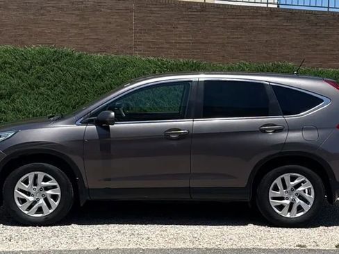 Used 2016 Honda CR-V EX image 2