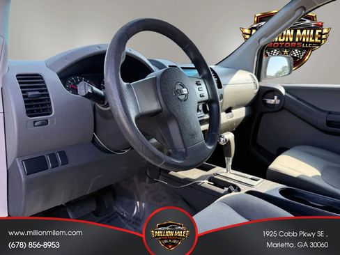 Used 2010 Nissan Xterra X RWD image 17