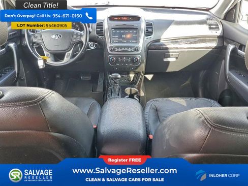 Used 2015 Kia Sorento SX image 11