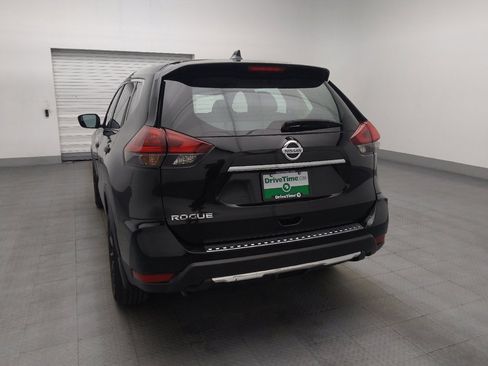 Used 2019 Nissan Rogue S FWD image 6