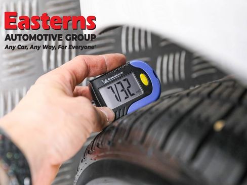 Used 2023 Toyota Camry XSE image 30