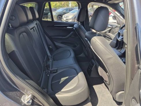 Used 2019 BMW X1 sDrive28i FWD image 13