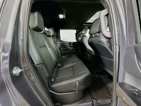Certified 2025 Toyota Tacoma Limited AWD/4WD image 28