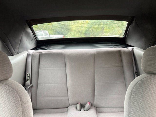 Used 1999 Ford Mustang Convertible RWD image 15