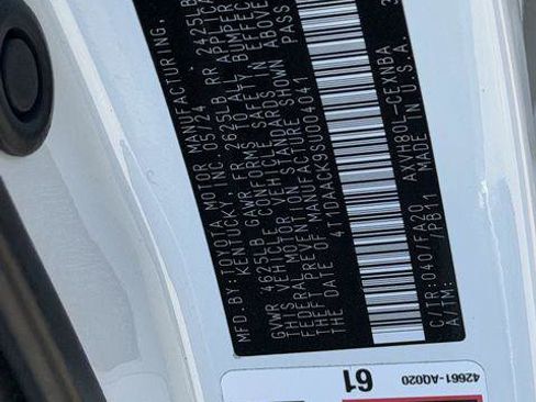 Certified 2025 Toyota Camry LE image 26