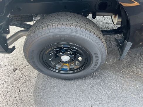 Used 2025 Chevrolet Silverado 1500 W/T w/ WT Convenience Package image 25