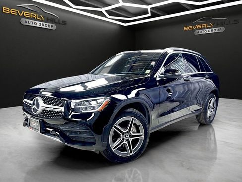 Used 2020 Mercedes-Benz GLC 300 4MATIC image 1