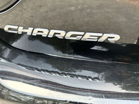 Used 2022 Dodge Charger SXT image 29