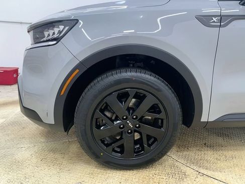 Used 2022 Kia Sorento S AWD/4WD image 19