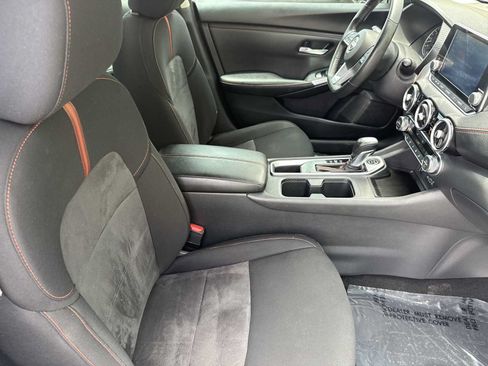 Used 2024 Nissan Sentra SR FWD image 18