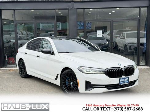 Used 2021 BMW 530i xDrive w/ Convenience Package image 2