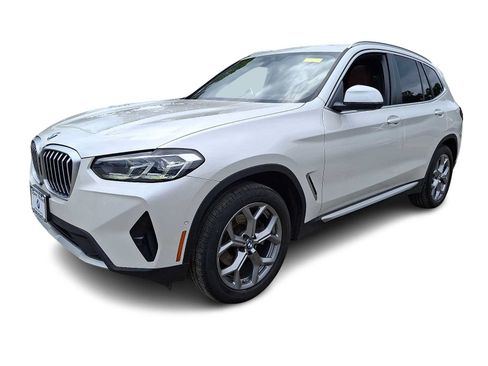 Used 2024 BMW X3 xDrive30i w/ Premium Package AWD/4WD image 3