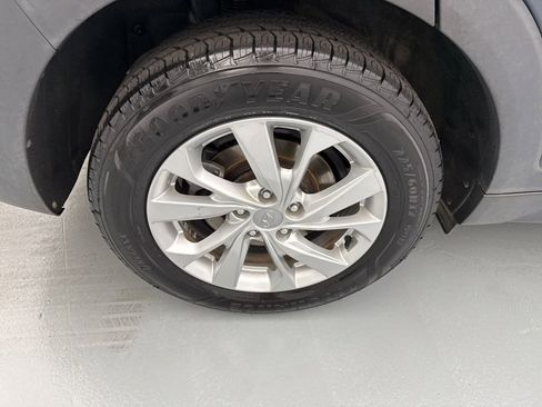 Used 2019 Hyundai Tucson SE FWD image 12
