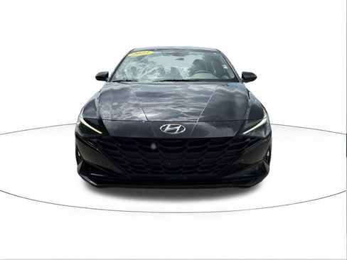 Certified 2023 Hyundai Elantra SEL FWD image 8