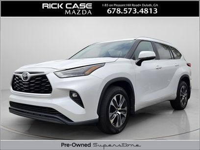 Used 2023 Toyota Highlander XLE