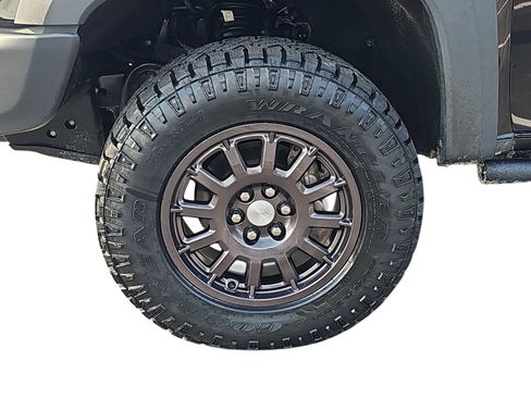 Used 2020 Chevrolet Colorado ZR2 w/ Colorado ZR2 Bison Edition AWD/4WD image 27