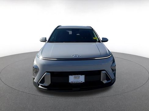 Used 2025 Hyundai Kona SEL image 4