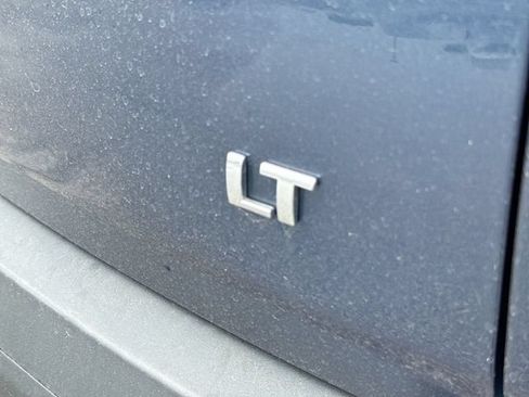 Used 2023 Chevrolet Traverse LT AWD/4WD image 6