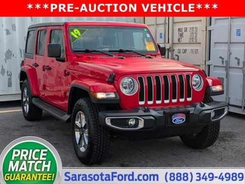 Used 2019 Jeep Wrangler Unlimited Sahara AWD/4WD image 1