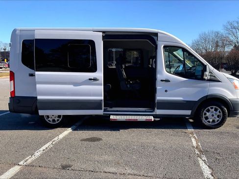 Used 2015 Ford Transit 350 XLT image 35