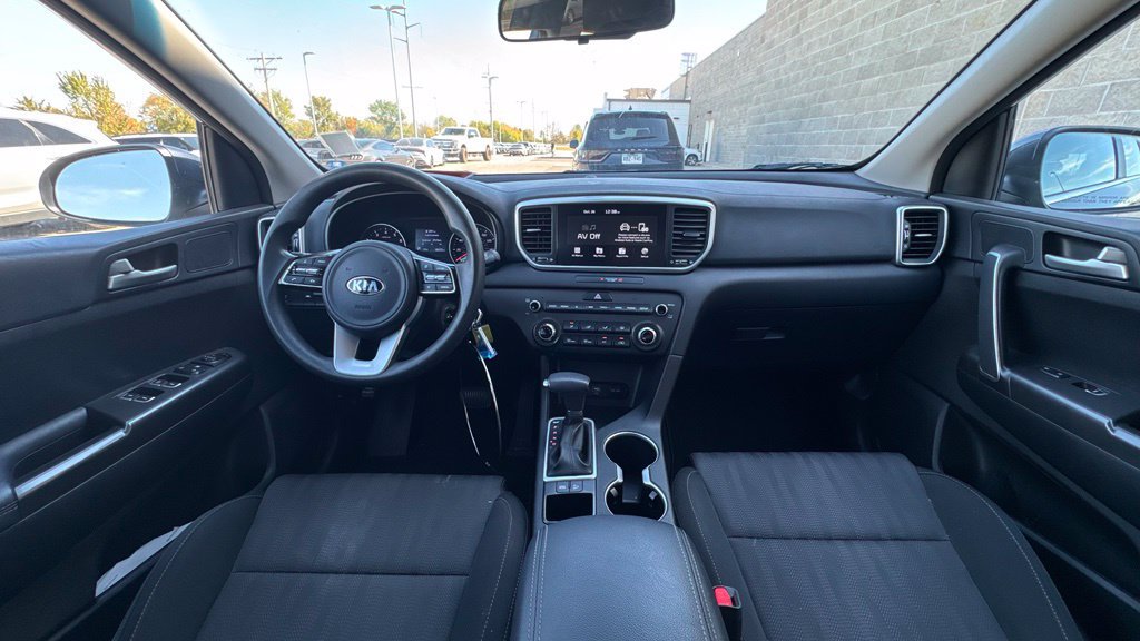 Used 2022 Kia Sportage LX FWD image 28