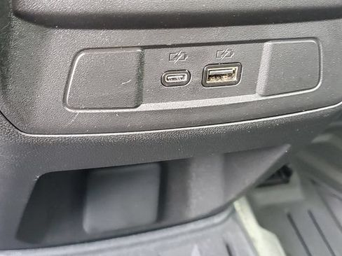 Certified 2024 Chevrolet Colorado ZR2 w/ Technology Package AWD/4WD image 10