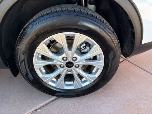 Certified 2024 Ford Escape Active image 37