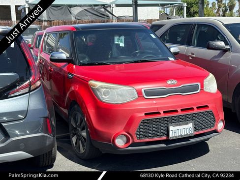 Used 2014 Kia Soul ! w/ Sun & Sound Package FWD image 1