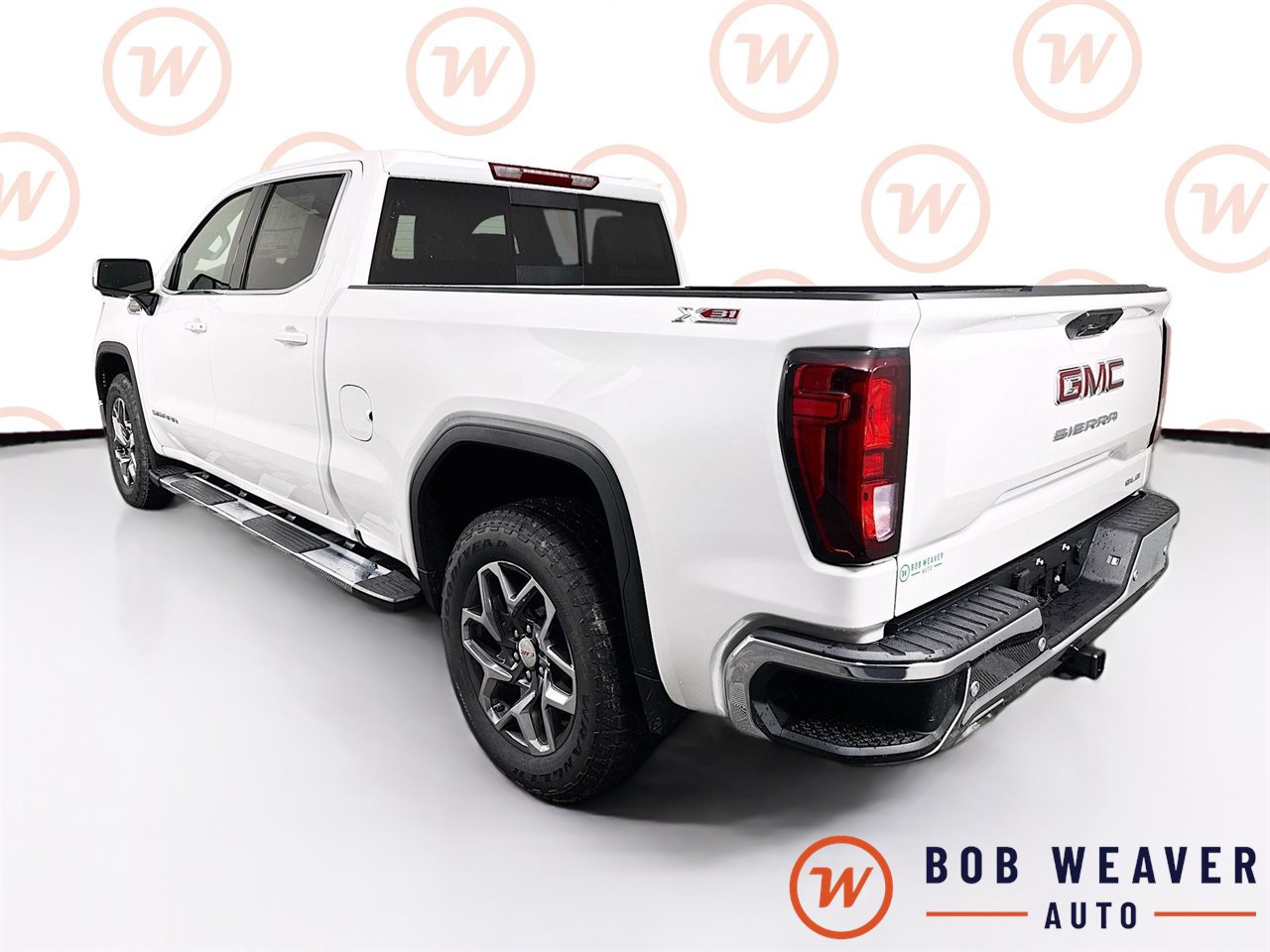 New 2026 GMC Sierra 1500 SLE AWD/4WD image 6
