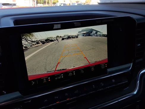 Used 2025 Chevrolet Silverado 1500 High Country w/ Z71 Off-Road Package image 30