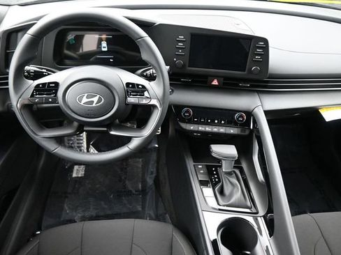 New 2026 Hyundai Elantra SEL Sport Premium w/ Cargo Package FWD image 12