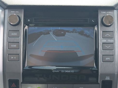 Used 2018 Toyota Tundra SR5 w/ SR5 Upgrade Package image 11