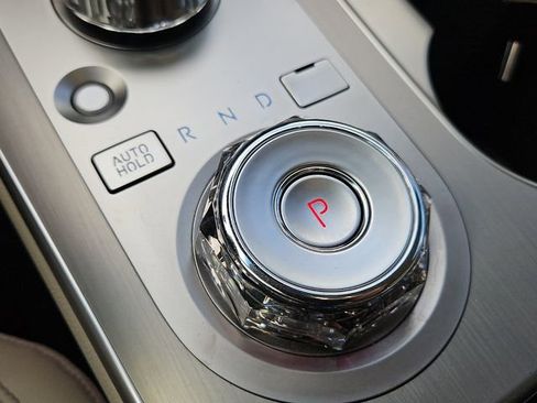 Used 2026 Genesis GV70 2.5T Select image 22