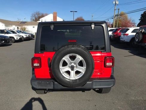 Certified 2019 Jeep Wrangler Unlimited Sport S image 5