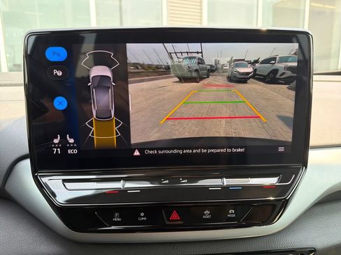 Certified 2023 Volkswagen ID.4 Pro AWD/4WD image 21