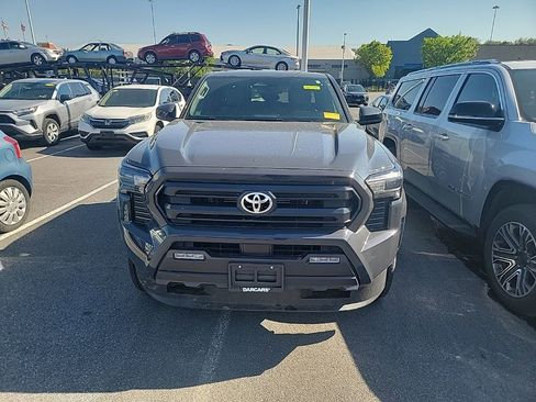 Used 2024 Toyota Tacoma SR5 image 2