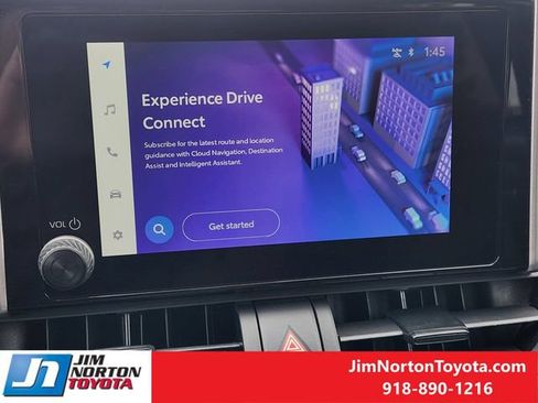 Used 2025 Toyota RAV4 XLE FWD image 18